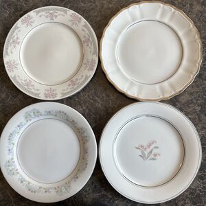 4 Mismatched Vtg Salad Cake Dessert Plates‎ Pink Florals & Solids Cottage Core